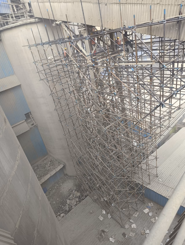 Controlled Structural Beam Dismantling